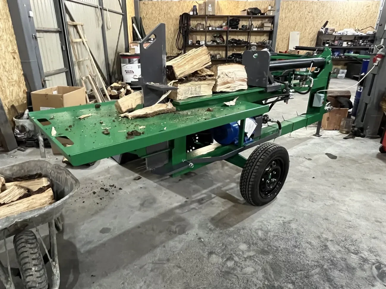 Колун, дровокол гідравлічний для кряжів, пеньків, колод 3