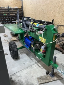 Колун, дровокол гідравлічний для кряжів, пеньків, колод