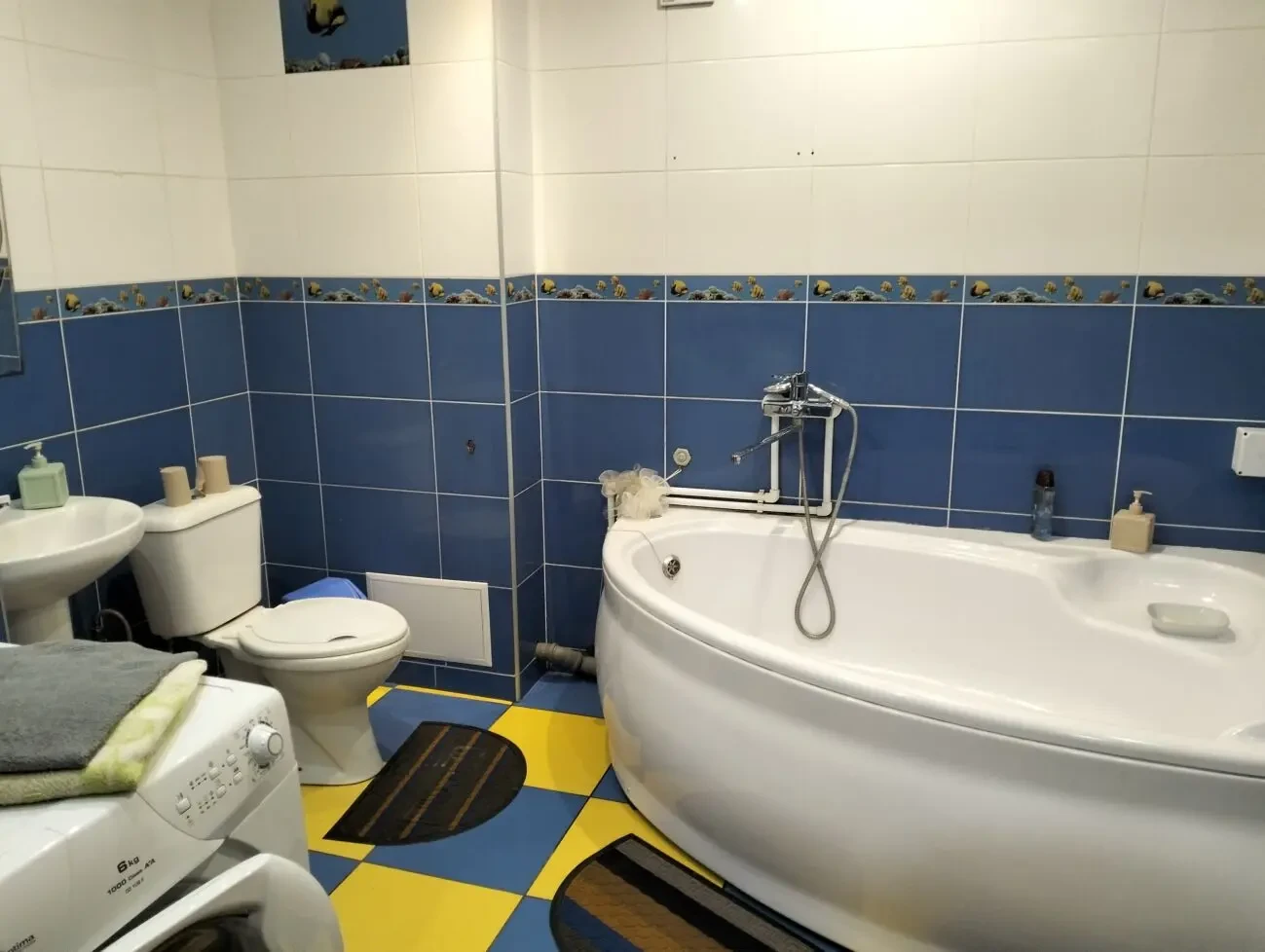 Подобова аренда комфортної двокімнатної кв до 7 чол документи 6