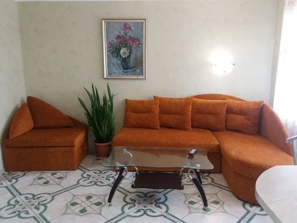 Подобова аренда комфортної двокімнатної кв до 7 чол документи 10