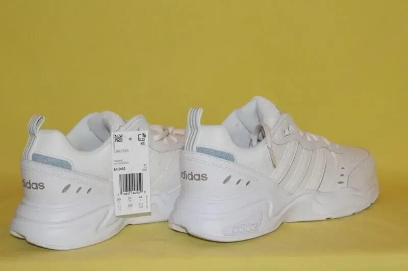Кроссовки женские Adidas, размер 42 4