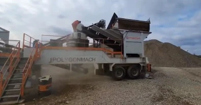 Мобільна ударна дробарно-сортувальна установка