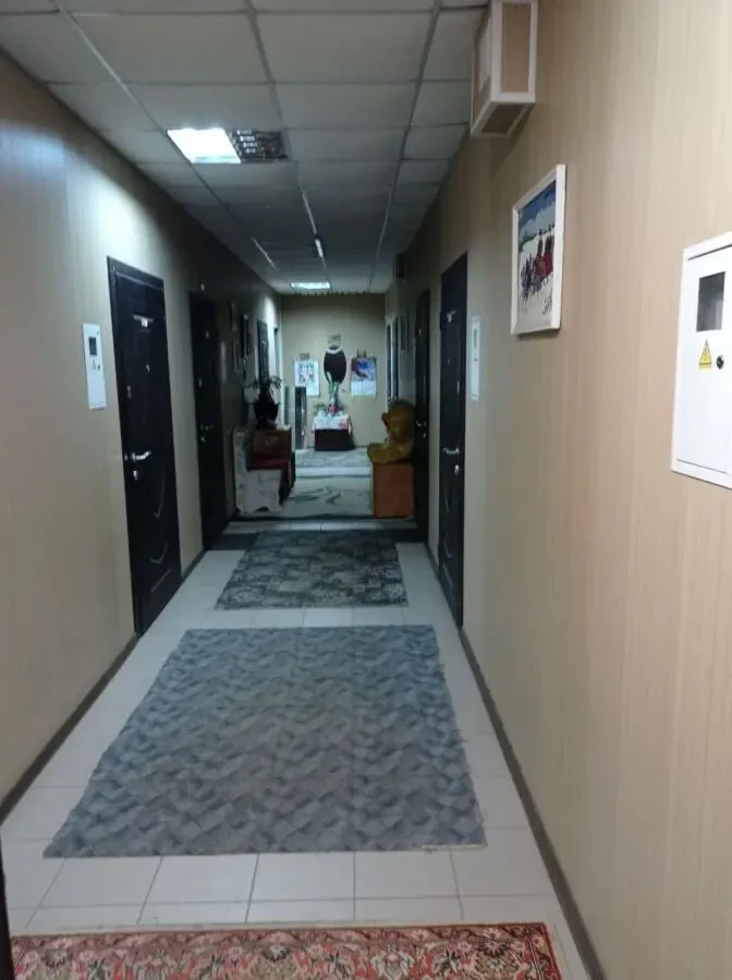 Продам гостинку метро Масельского ул. Мира 3