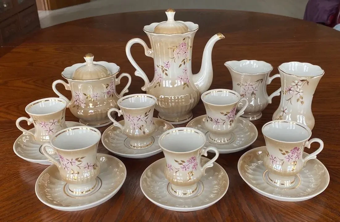 Сервиз кофейный Цветущий персик 16 предметов позолота Городница