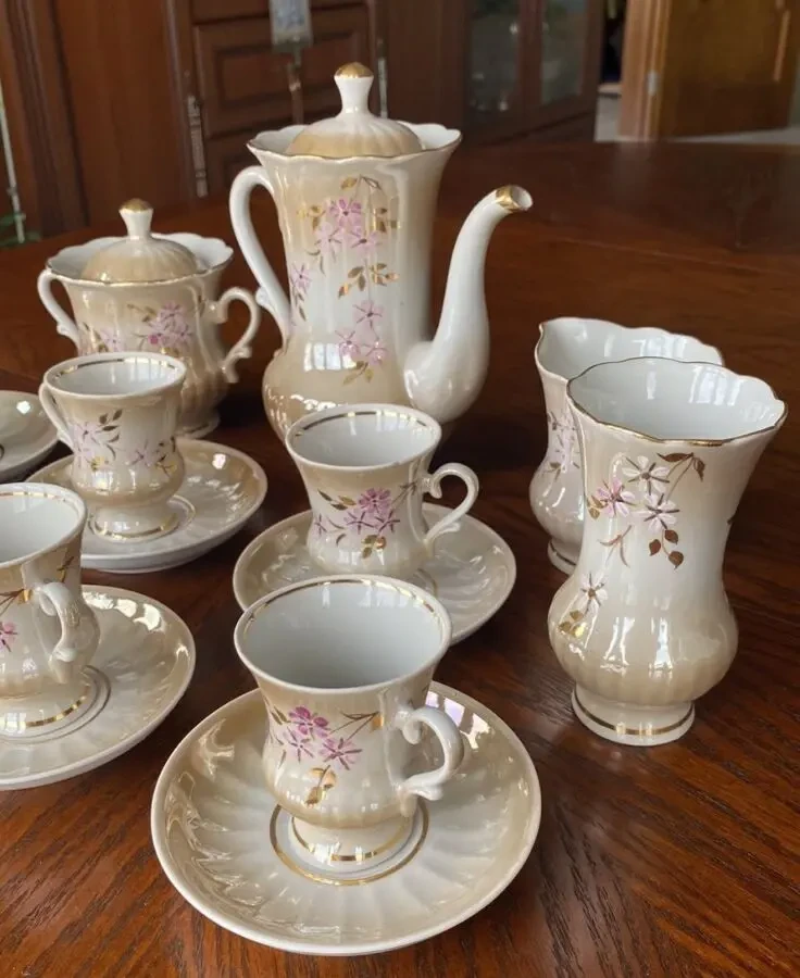 Сервиз кофейный Цветущий персик 16 предметов позолота Городница 3