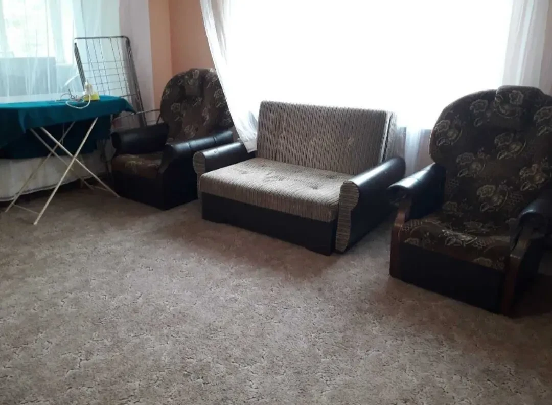 продаж 3к квартири Чубинське 3