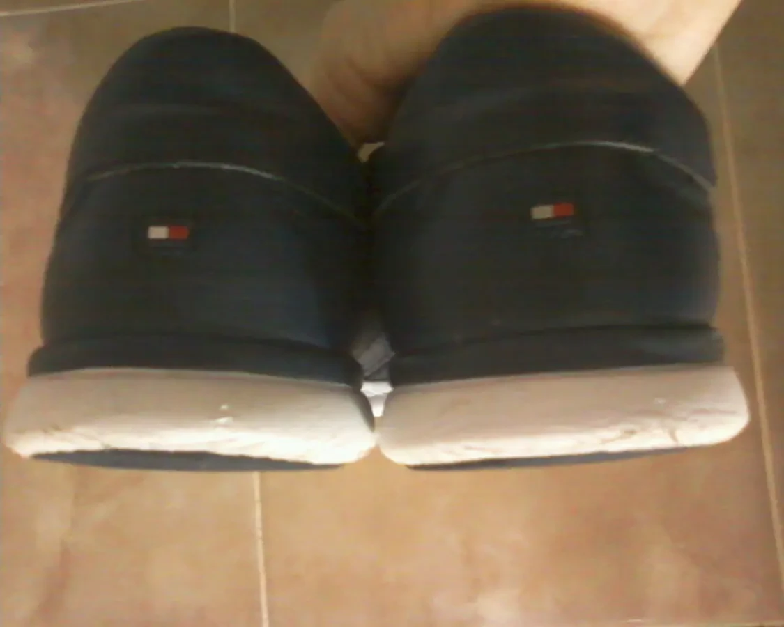 Кросівки жіночі шкіряні Tommy Hilfiger 9