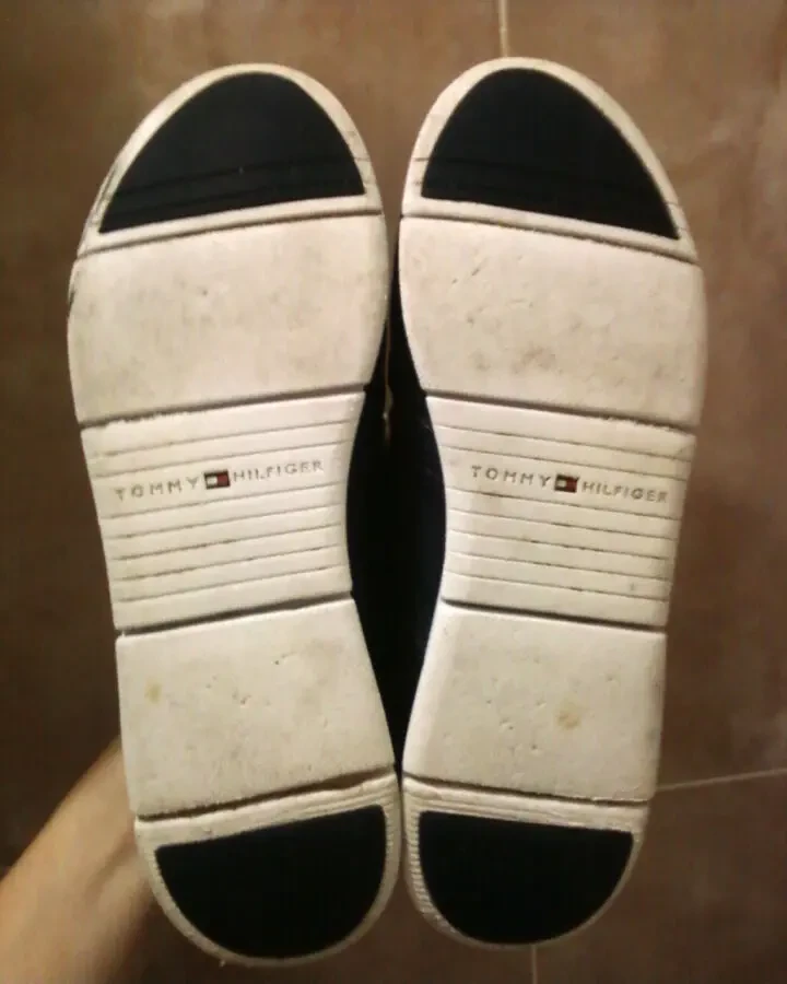 Кросівки жіночі шкіряні Tommy Hilfiger 8