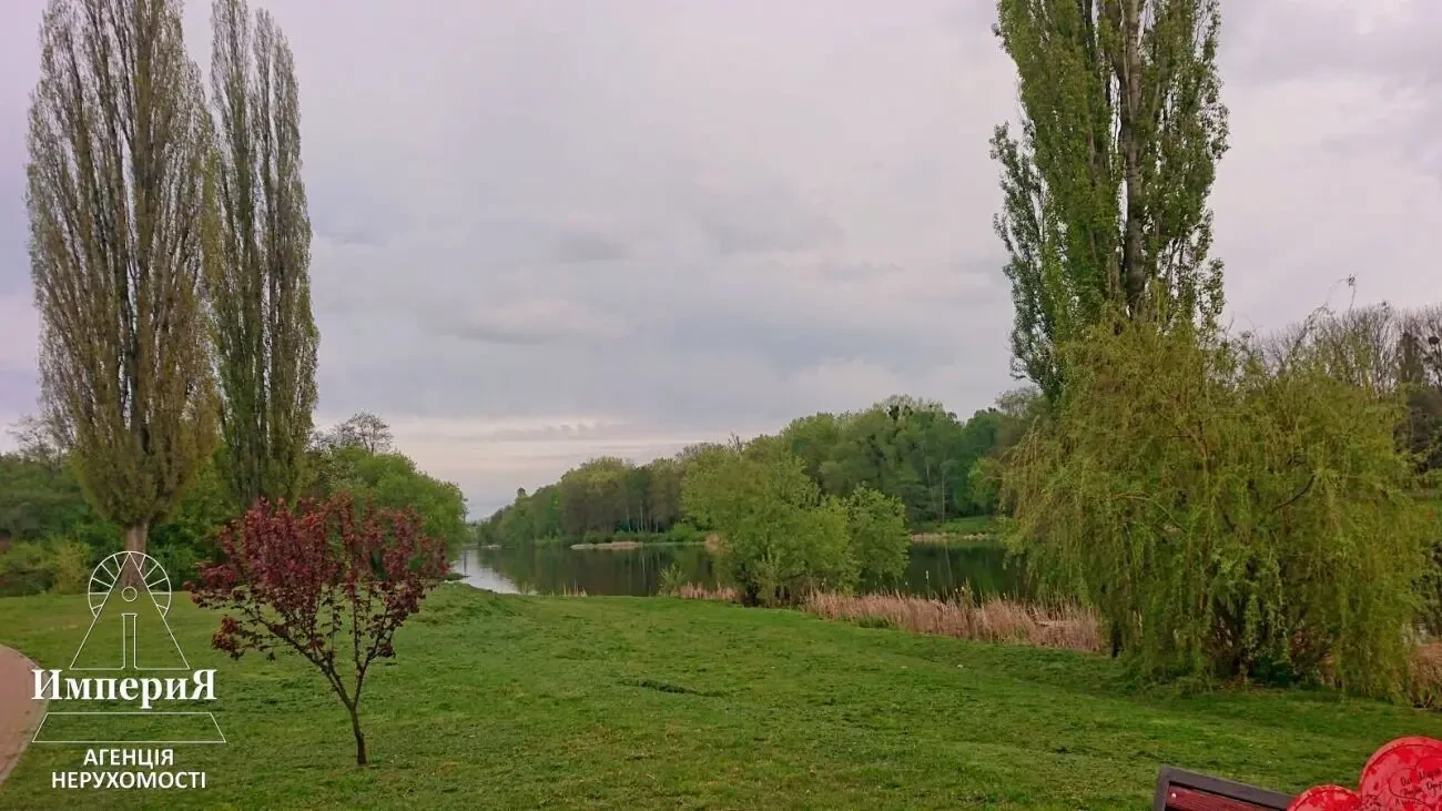 Участок 30 соток на Нижнем ДНСе.Первая линия от речки. 7