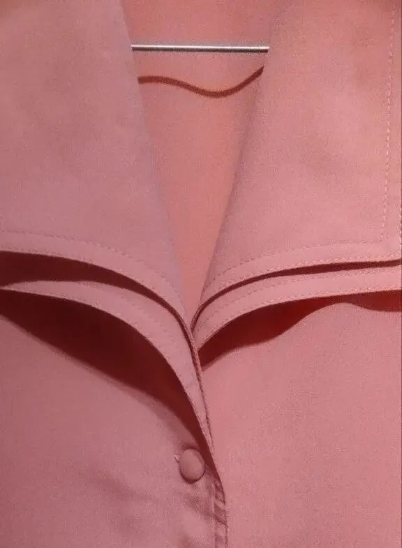 Красива блузка в ідеальному стані 3