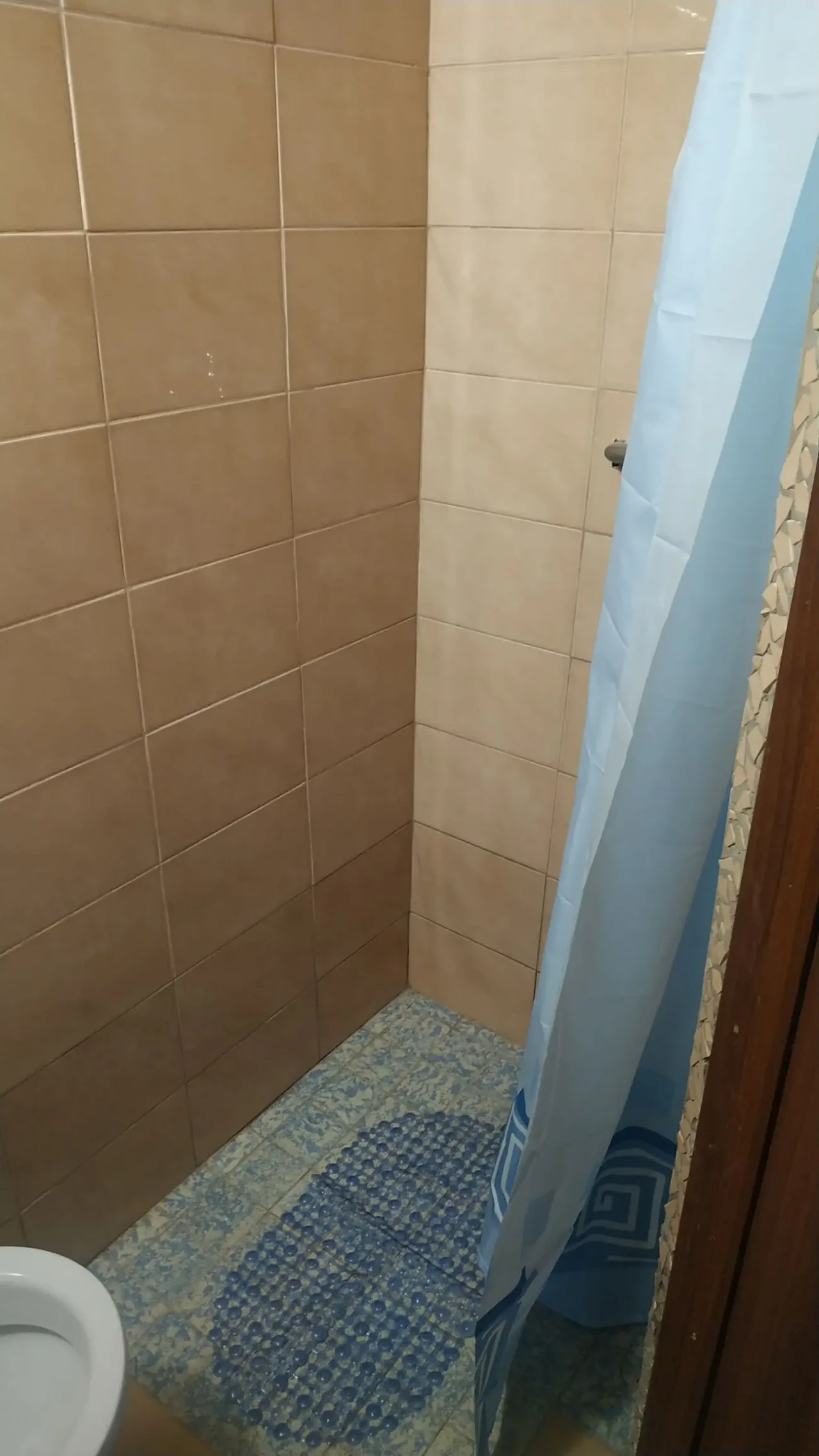 Сдам посуточно от хозяина  2-х комнатную смарт-квартиру в центре 10