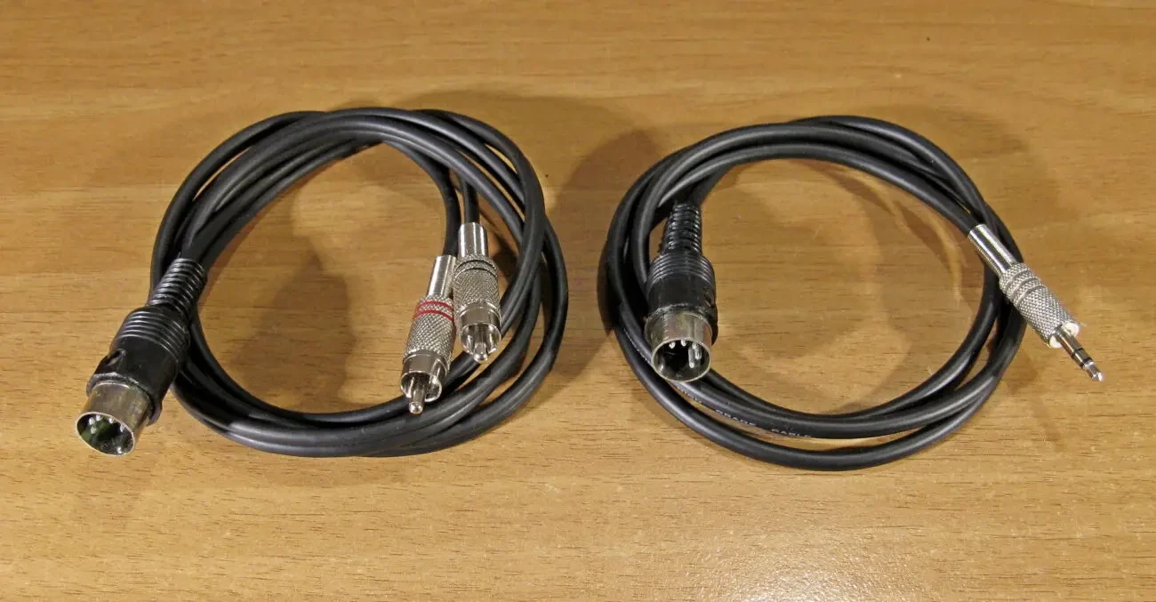 Кабель аудио формат Din 5pin - jack 3.5 / RCA 3