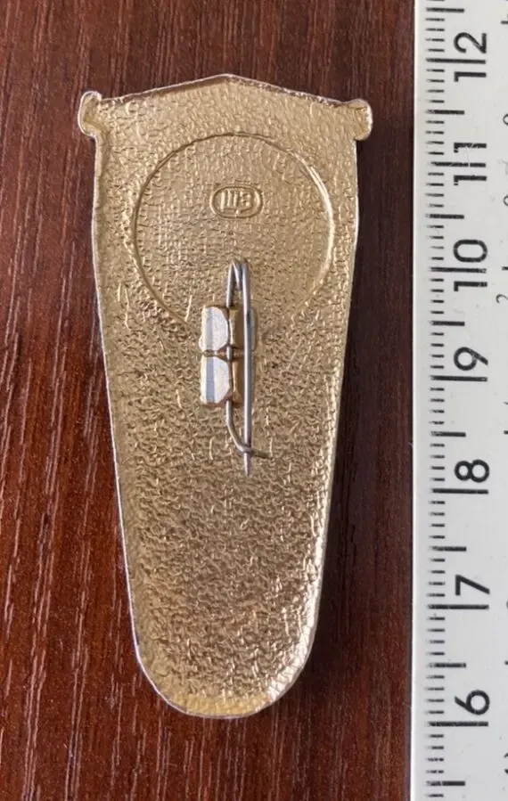 Значок Олимпийский мишка 2 см 6