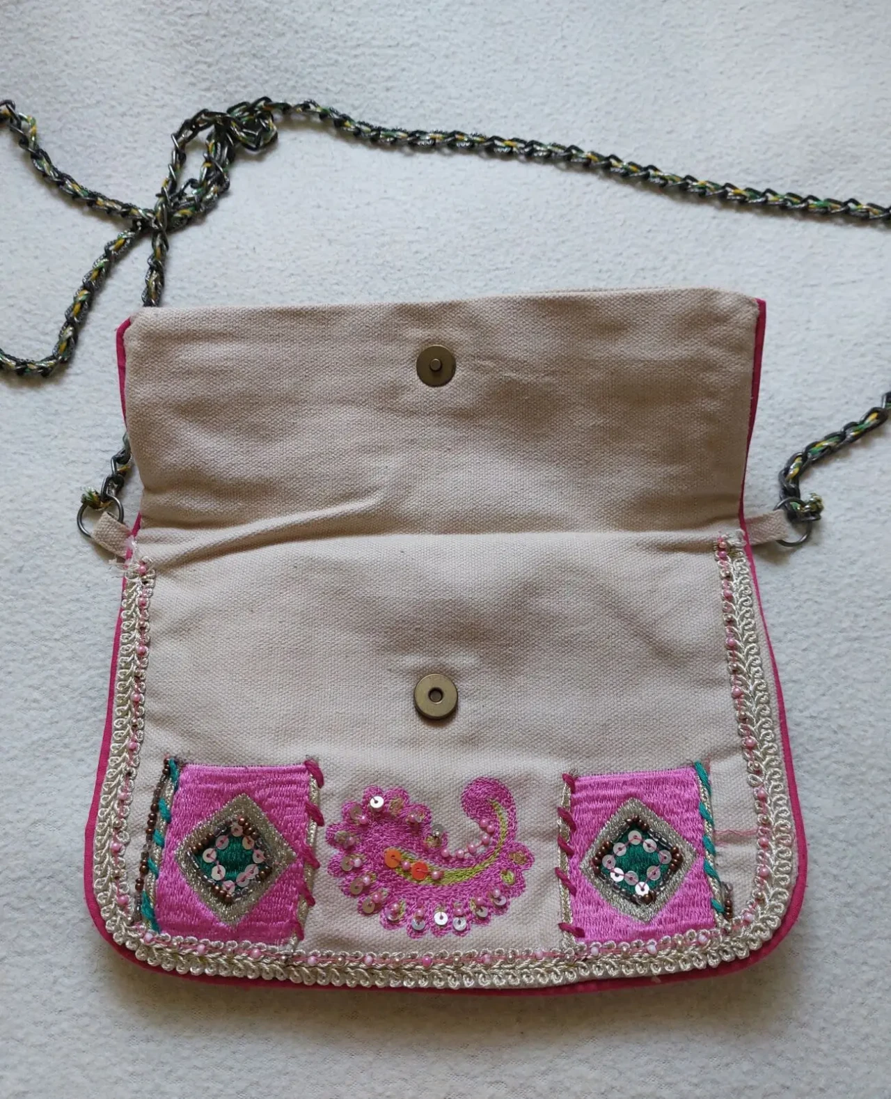 Стильная сумочка расшита бисером Avant Premiere Франция 4