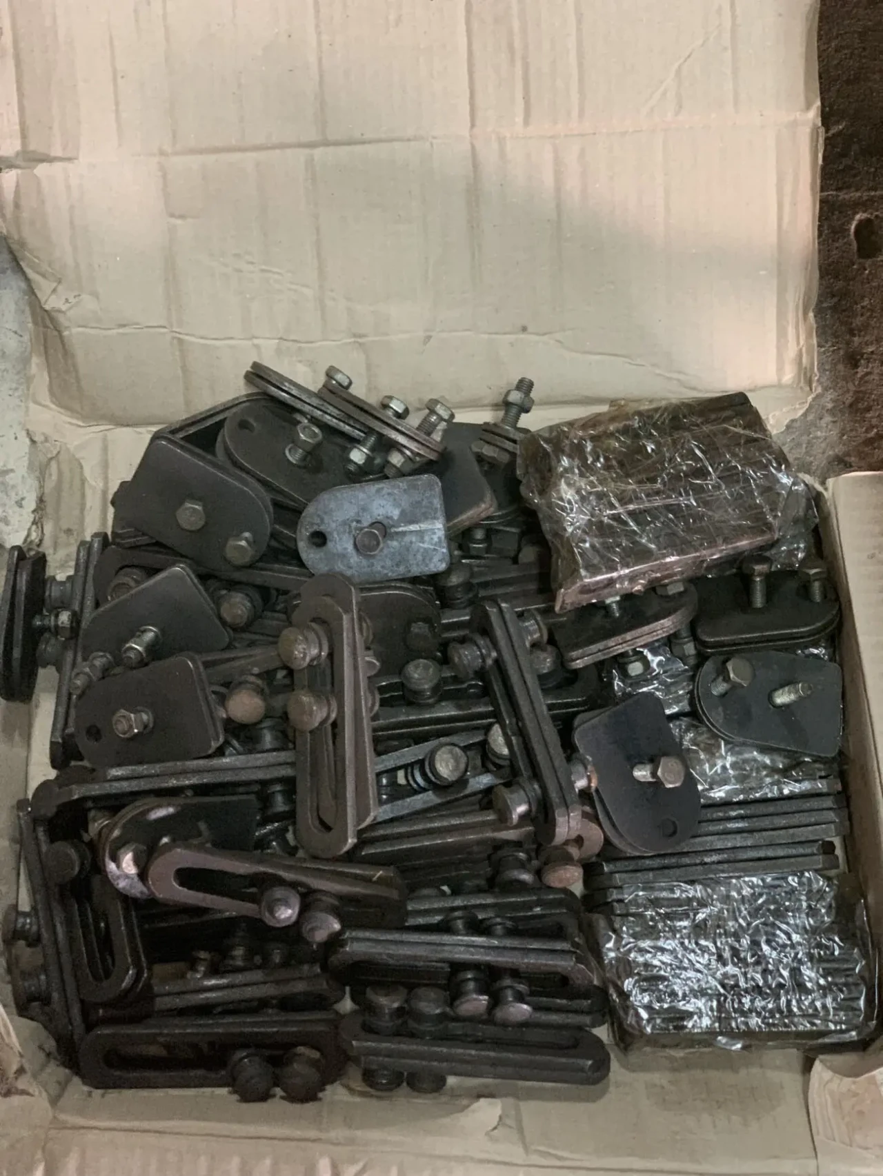 Ланцюг конвеєрний для птиці, ланка зовнішня, внутрішня, валік,каретка. 2