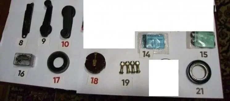 Колпаки Бегунок Успокоитель цепи Подшипник ваз Адаптер Ручка от царапи 6