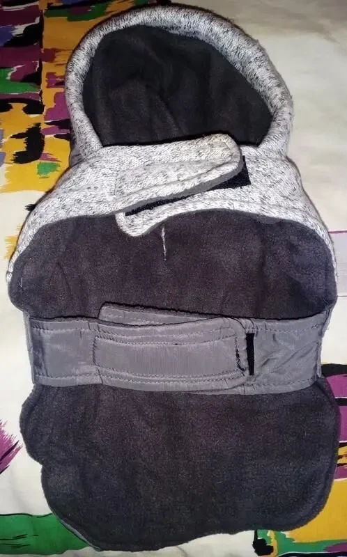 Зимняя попона с капюшоном для маленькой собаки 4