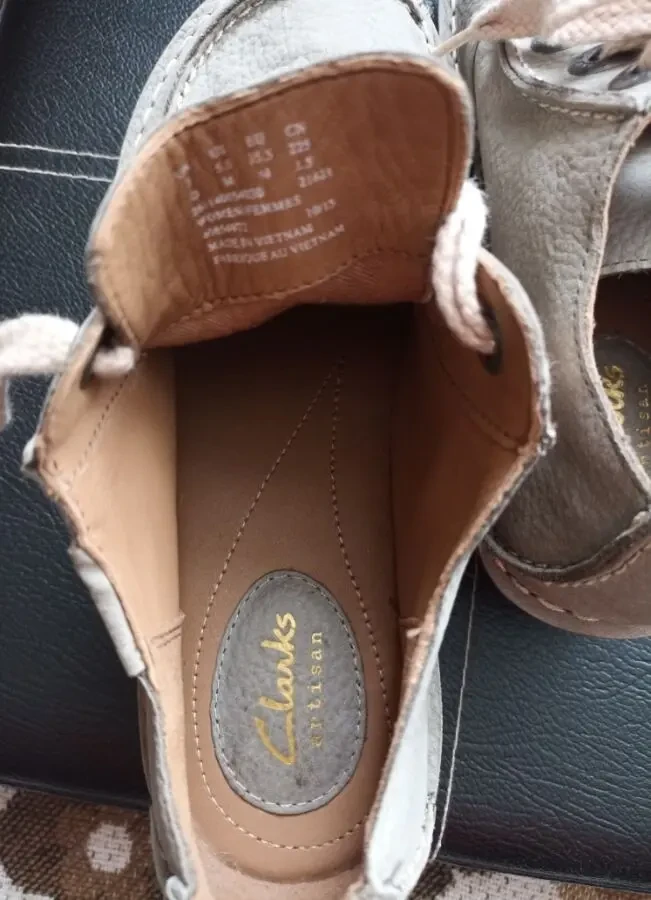 Clarks artisan Удобные женские туфли  на шнурке кожа серые 10