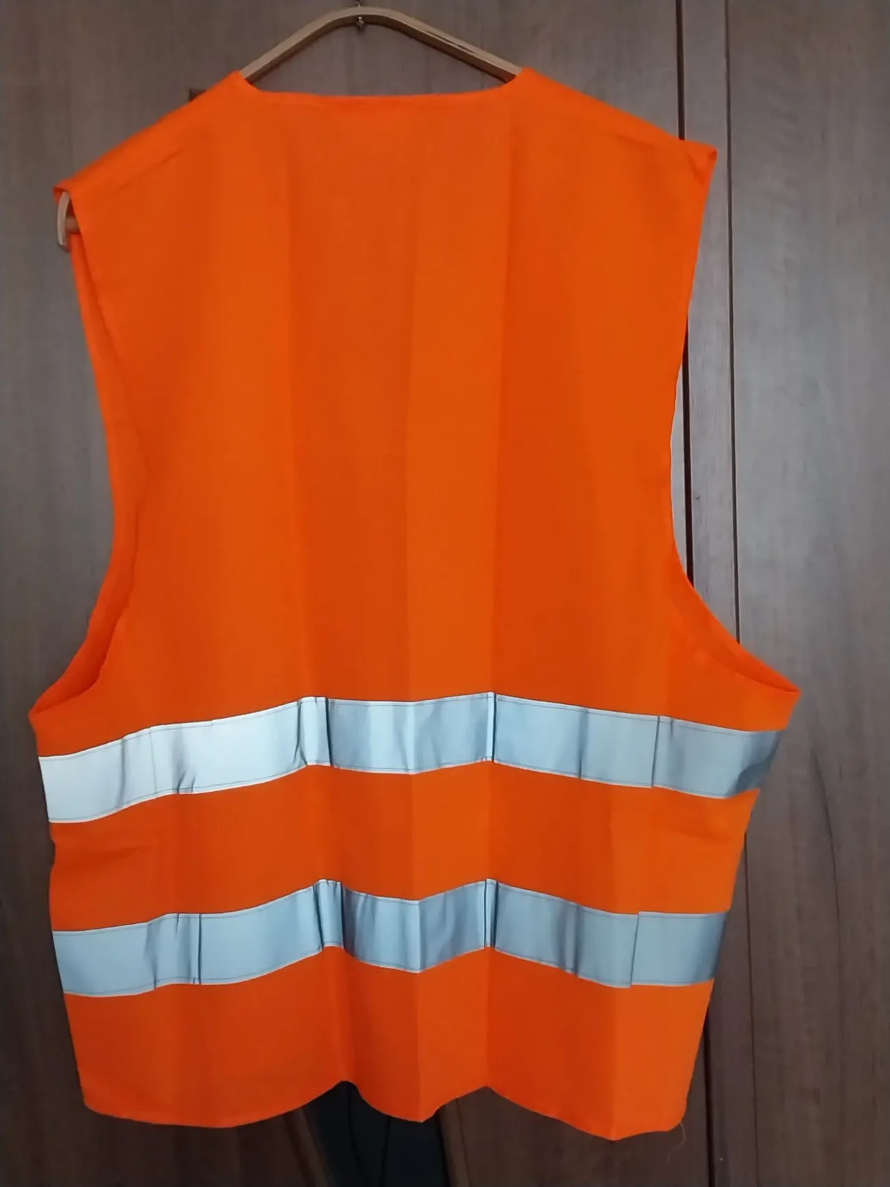 Жилет светоотражающий сигнальный 2