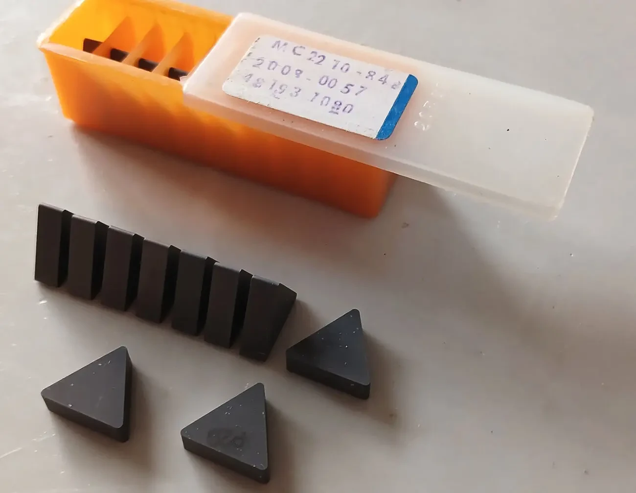 Твердосплавна пластина 0111-160408 МС221 TNUN160408 p20