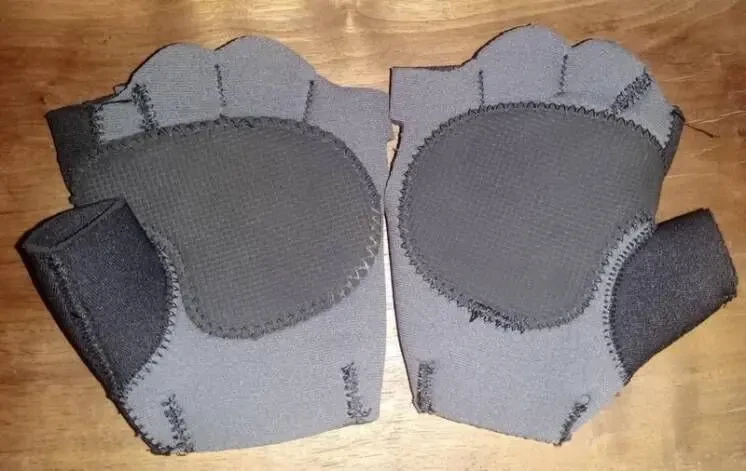 Спортивные перчатки New York Fitness 2