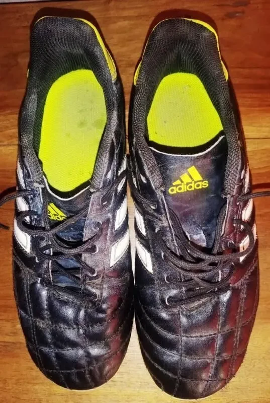 Детские бутсы Adidas 2