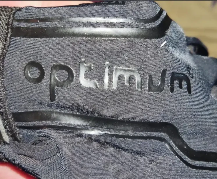 Спортивні рукавички Optimum 3
