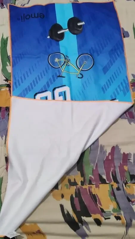 Спортивное полотенце Emoji, спорт, туризм, пляж 6