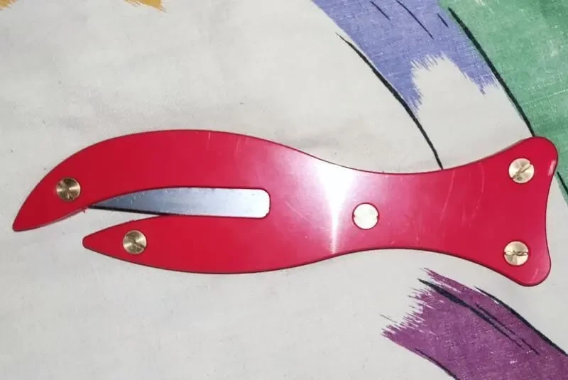 Нож Serc1188 для разрезания рыбацкой лески 2