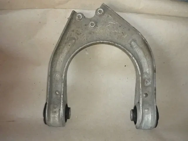 Рычаг подвески Мерс Е211 2