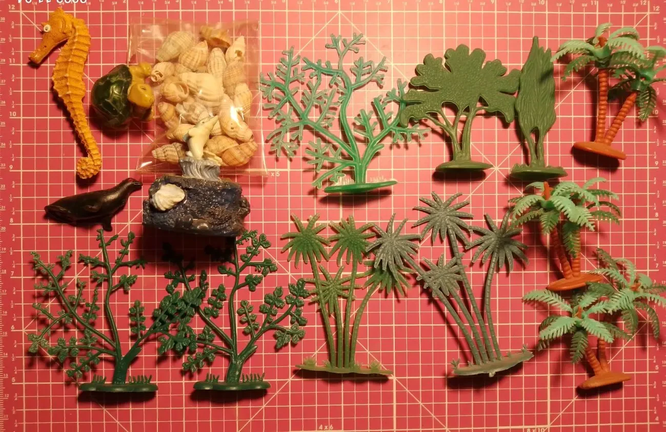 Игрушка модель пластик набор животные, транспорт, авто, самолет, юла 5