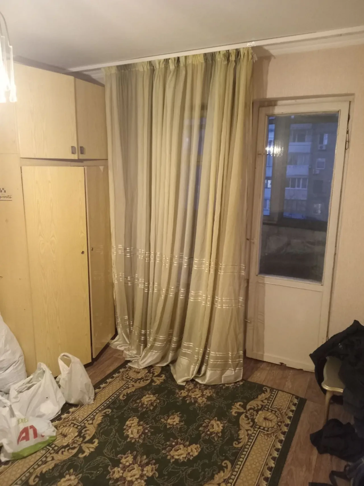 Підселення дівчині, жінки 2