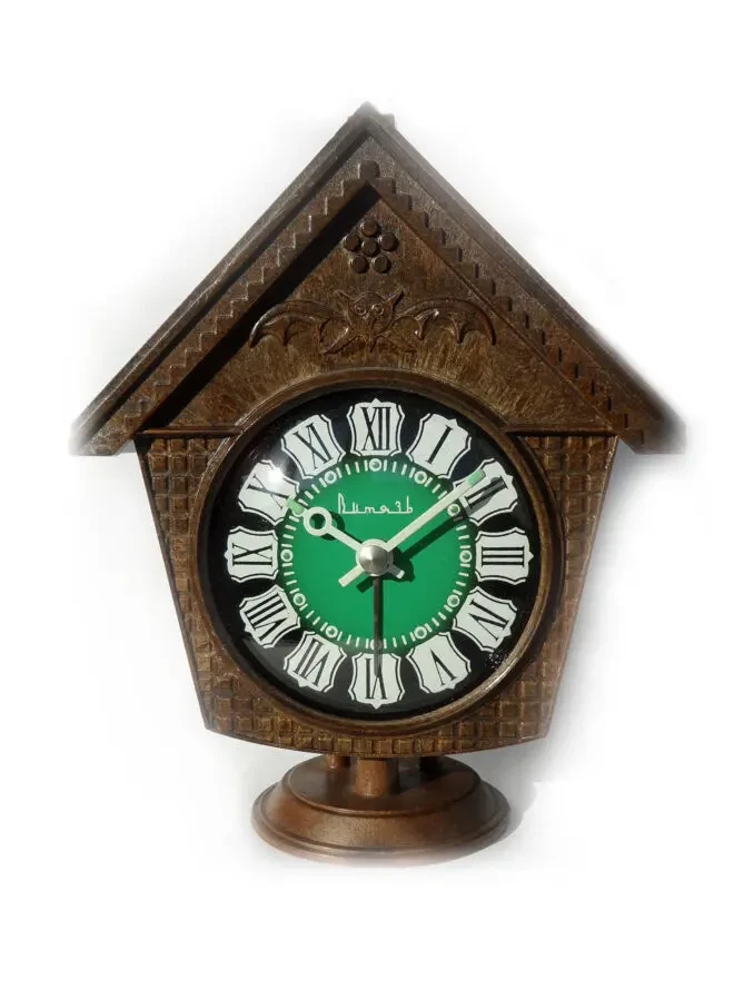 часы ВАШЕГО ДЕТСТВА, ВИТЯЗЬ-ИЗБУШКА на, будильник эпохи СССР, механич 4