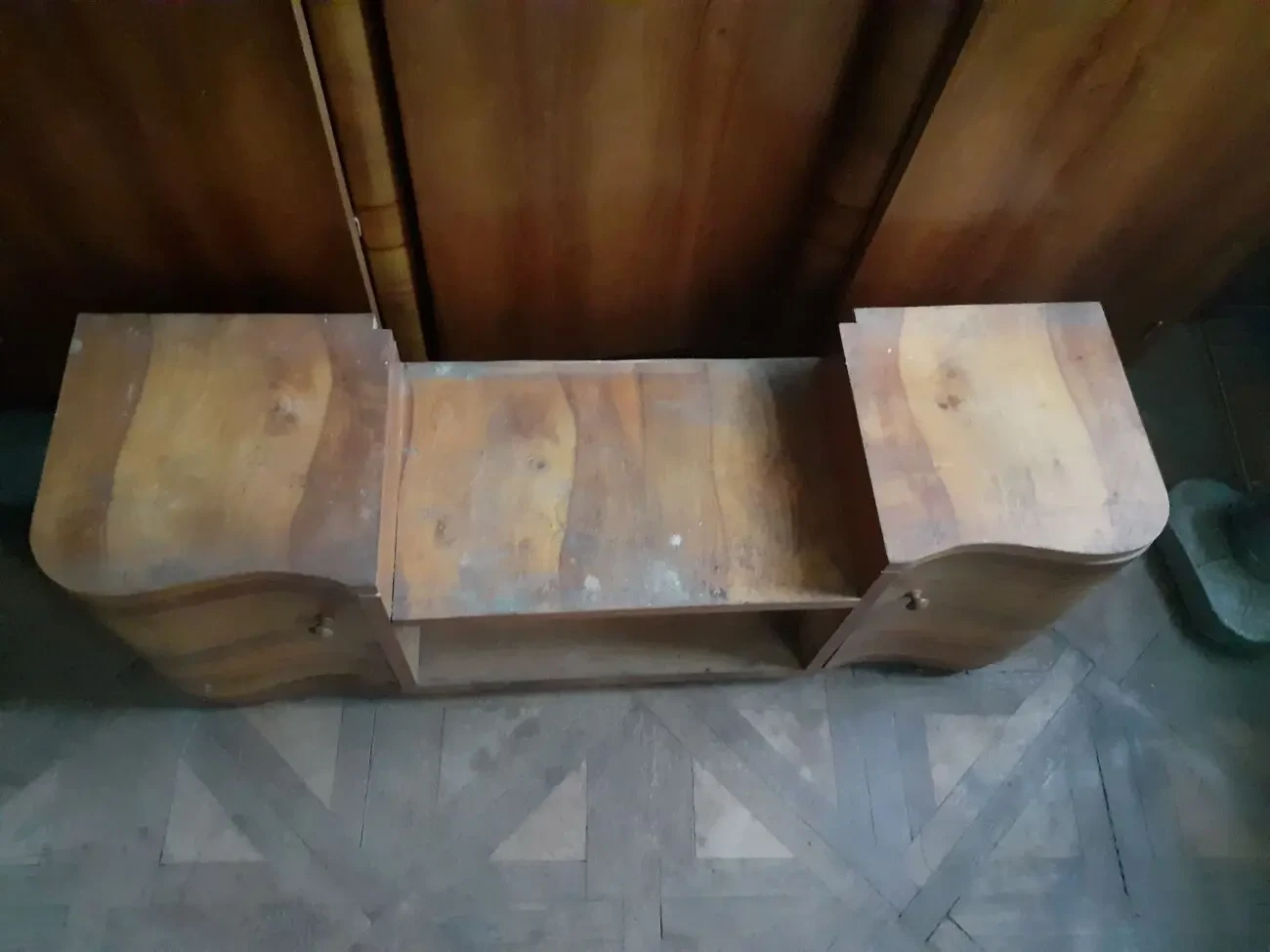 Шафа на 3-и дверки та трюмо з дзеркалом. СРСР - ретровінтаж. Не нові 8