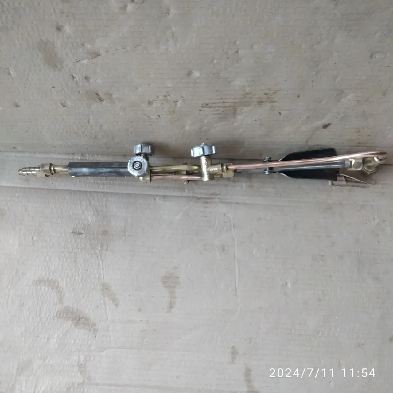 Резак жидкотопливный ручной РК-02 с бачком и шлангами 3