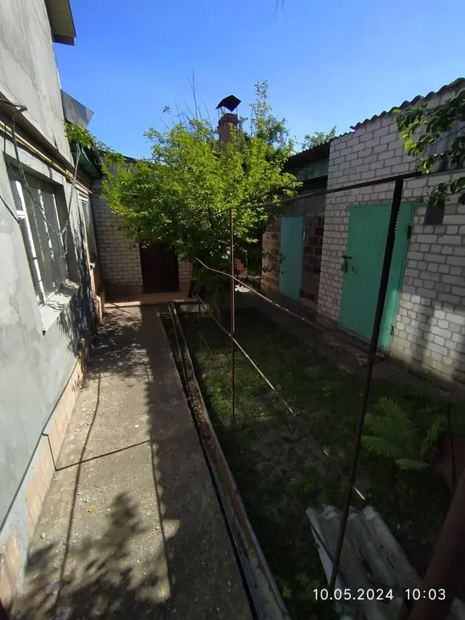 Продаж частини будинку в р-н Казбет