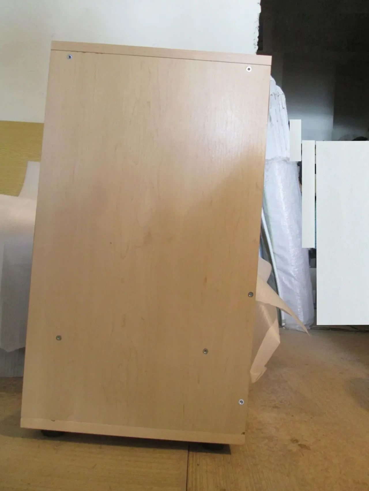 Тумба офісна (МДФ-плита), світла, на 3 полички, 75х40х41 4