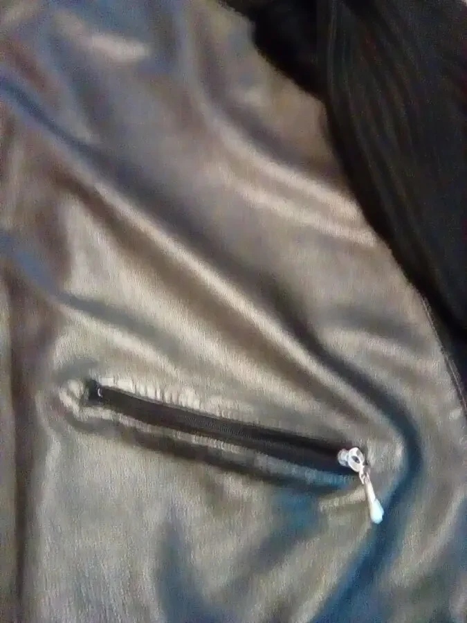 Вязанная куртка с кожанной вставкой 3