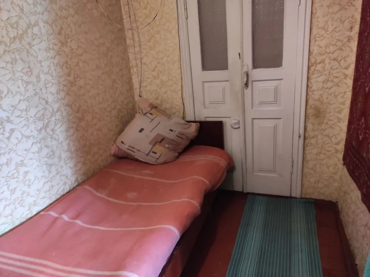 Комната в частном секторе начало Янтарной в районе завода Коминтерн 2