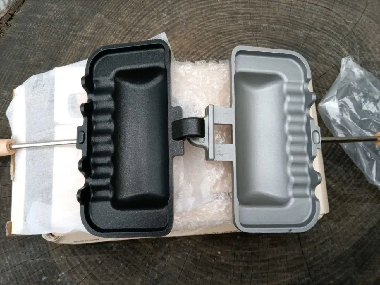 Бутербродниця гриль з тефлоновим покриттям 3