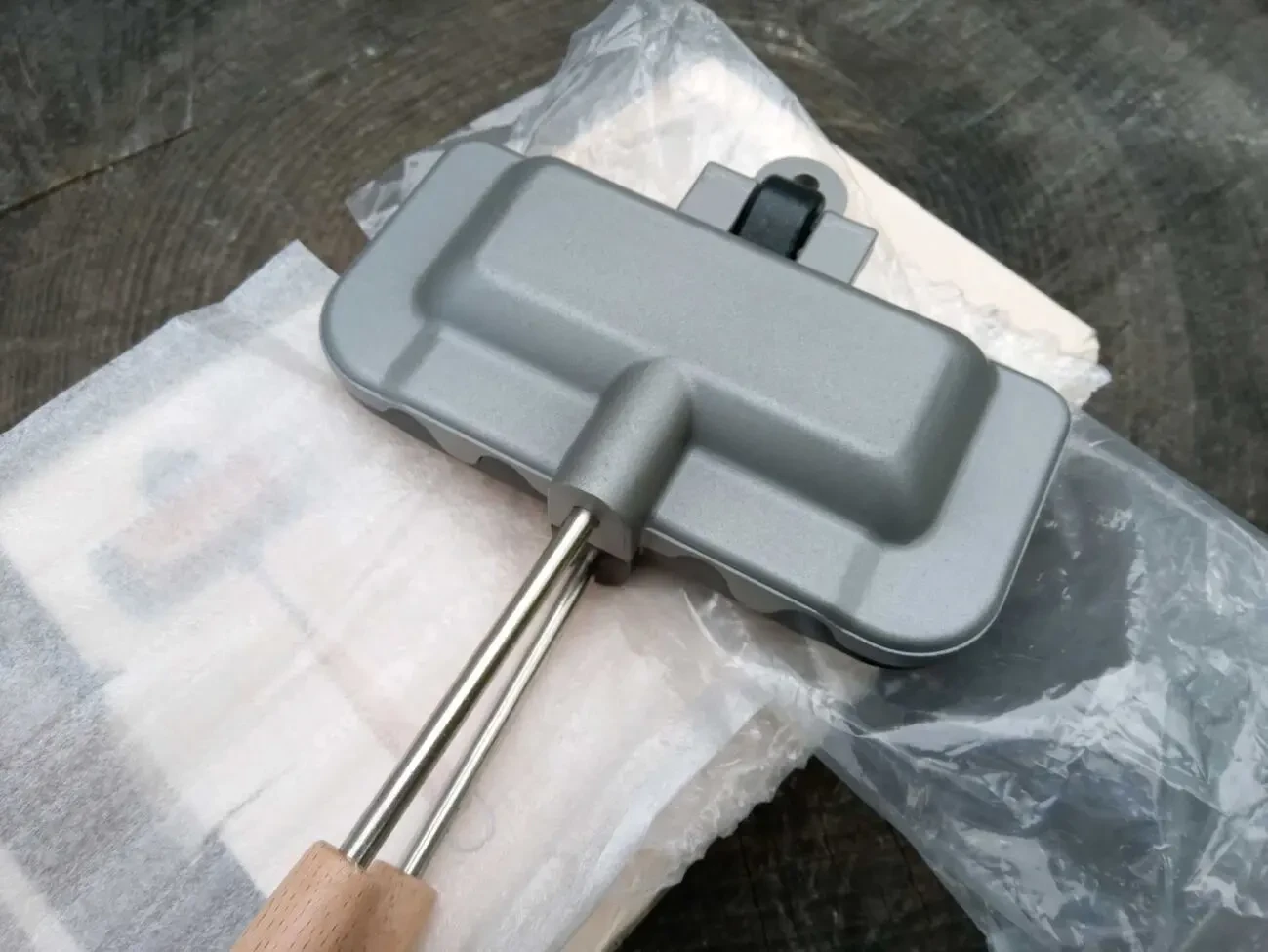 Бутербродниця гриль з тефлоновим покриттям