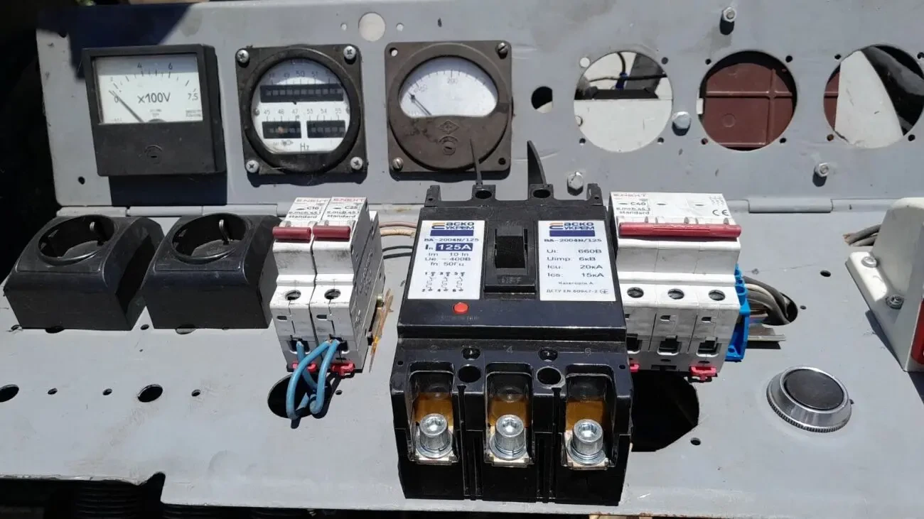 електростанція 75,100,200кВт (генератор 75,100,200кВт) 6