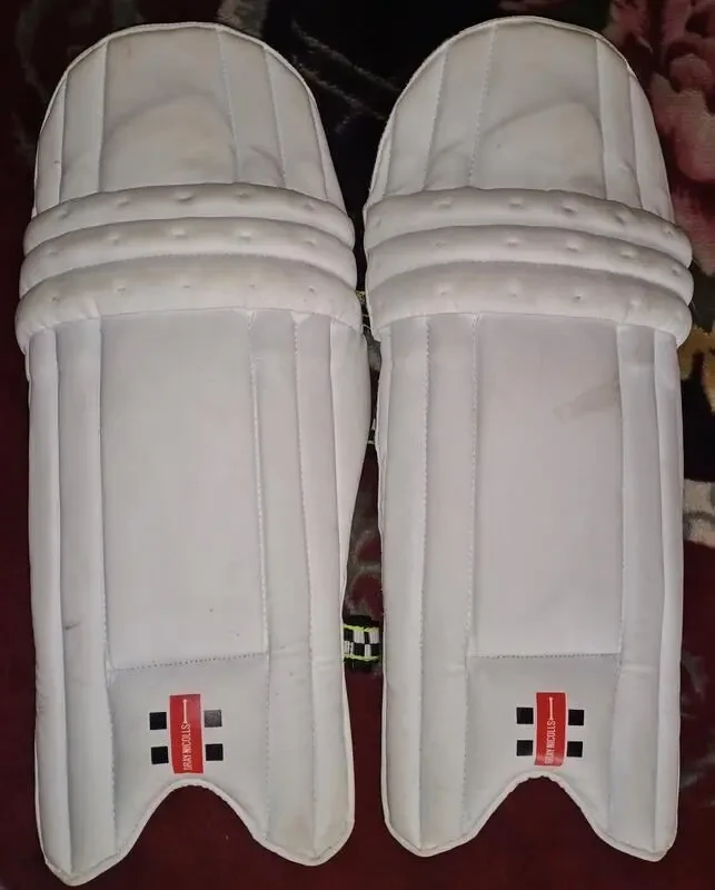 Вратарские щитки для крикета Gray Nicolls