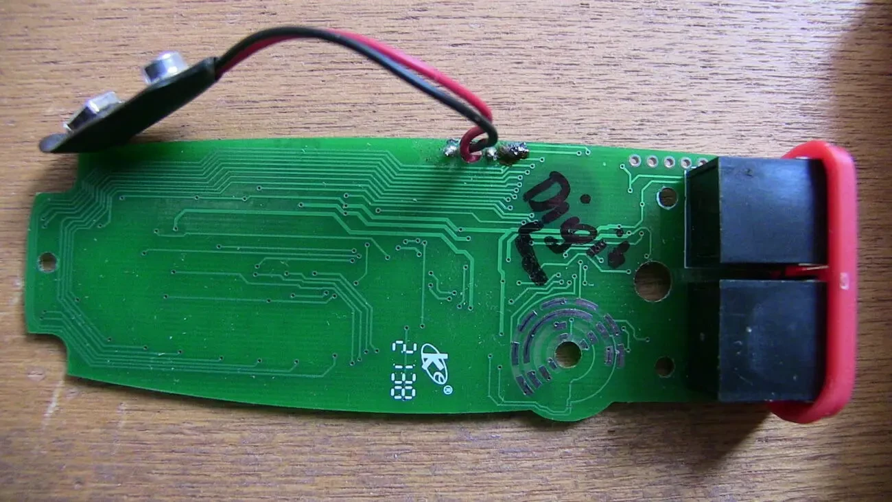 Передатчик от Кабельный тестер Bside FWT82 (не рабочий) 10 фото. 4