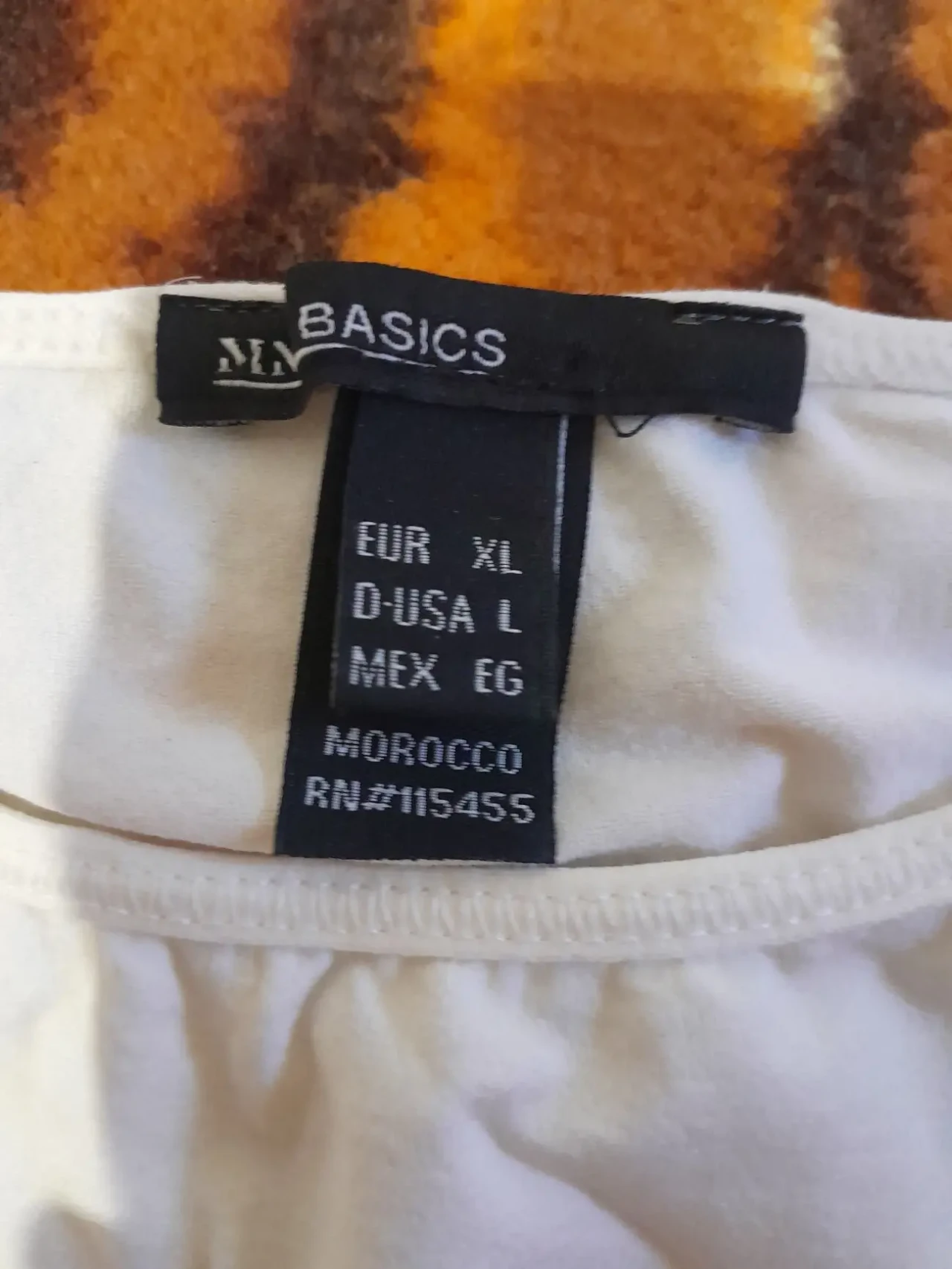 Красивая белая майка. Марроко 4