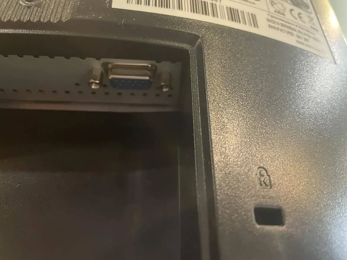 Монитор Samsung SyncMaster 721N 17 Квадрат 1280x1024 VGA матовий 6