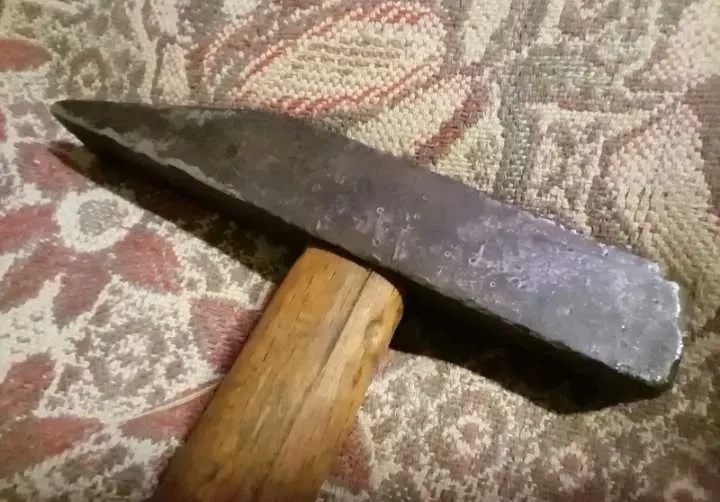 Молоток вдалий 2