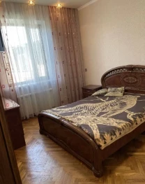 Оренда 2к.кв Центр.Маршала Бажанова