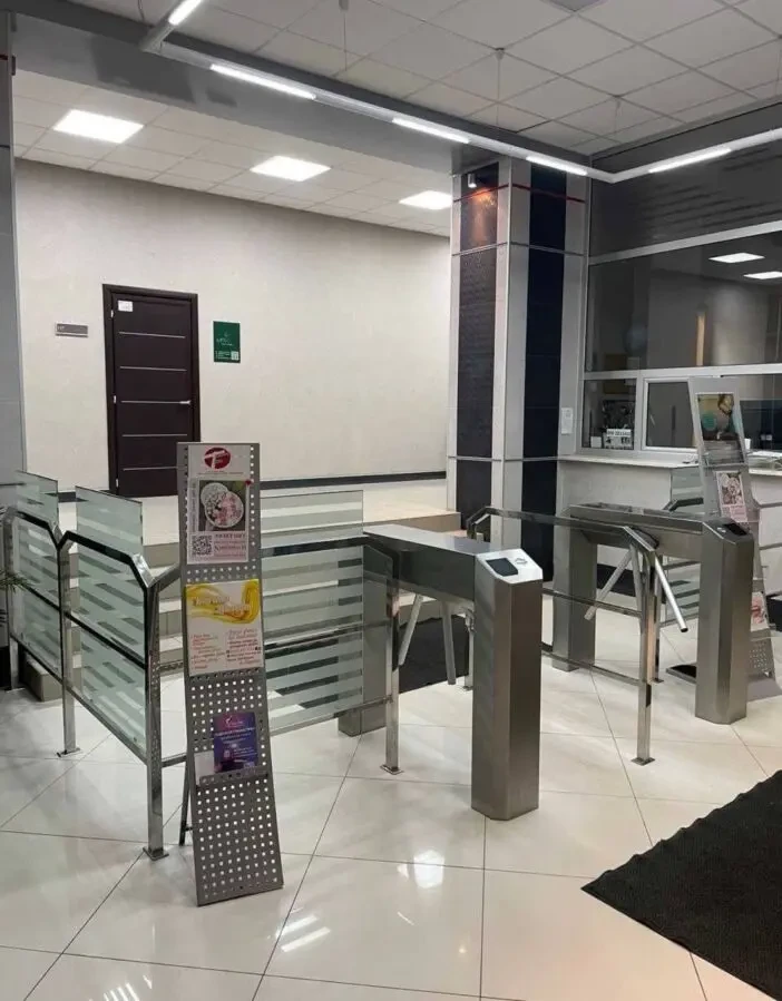 Сдам в аренду помещение.Проспект Науки 58. 4