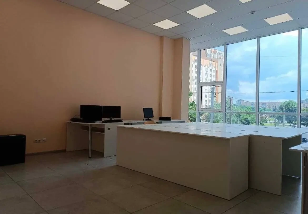 Аренда помещения 40м2. Плехановская 20А 2